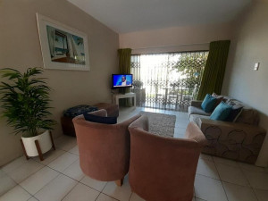  Vacation Hub International | Ocean Villa Resort Lobby