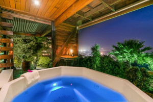  Vacation Hub International | Knysna Lodge Lobby