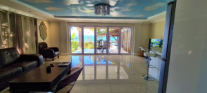  Vacation Hub International | Illovo Beach House Lobby