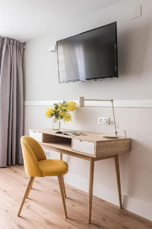  Vacation Hub International | House by Pillow Lobby