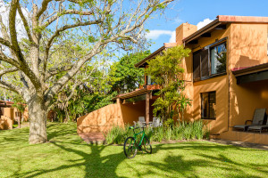 Vacation Hub International | San Lameer Villa - 2017 Lobby