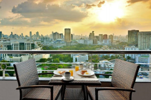  Vacation Hub International | Centre Point Pratunam Lobby