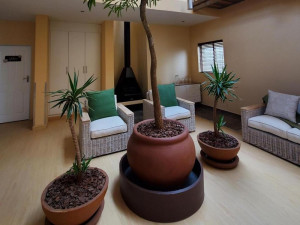  Vacation Hub International | Avonlea Guesthouse Lobby