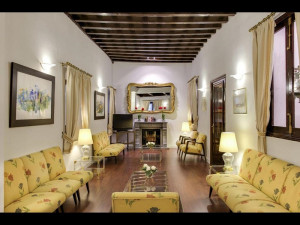  Vacation Hub International | Anacapri Lobby
