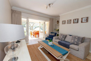  Vacation Hub International | Riverclub Villas Lobby