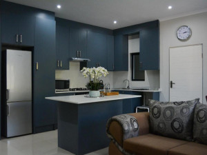  Vacation Hub International | The Pickle Residence Lobby