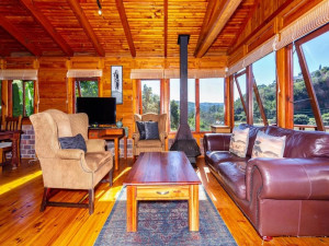  Vacation Hub International | Riverglades Knysna Lobby
