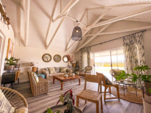 Vacation Hub International | Vyge Valley Estate Lobby