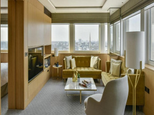  Vacation Hub International | Royal Lancaster London Lobby
