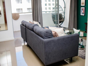  Vacation Hub International | Urban Oasis Apartments at Freedom Plaza Lobby