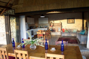  Vacation Hub International | Franshoek Farm Lobby