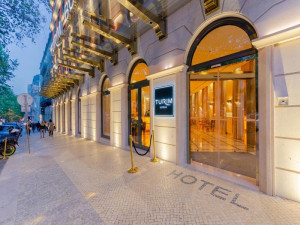  Vacation Hub International | TURIM Boulevard Hotel Lobby