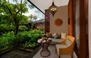  Vacation Hub International | Kuta Seaview Boutique Resorts Lobby