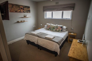  Vacation Hub International | Atlantic Point Backpackers Lobby