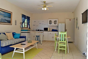  Vacation Hub International | Sea Valley Villa Lobby