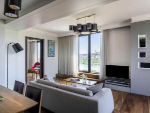  Vacation Hub International | Mövenpick Istanbul Hotel Golden Horn Lobby