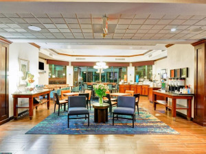  Vacation Hub International | Hampton Inn Boca Raton Lobby