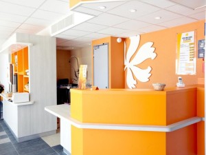  Vacation Hub International | Première Classe Istres Lobby