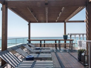  Vacation Hub International | Tal by Beach Hotel Lobby