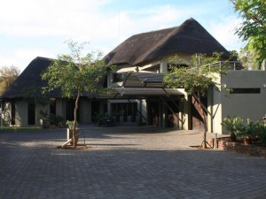  Vacation Hub International | Oryx B&B Reserved Guests Only Lobby