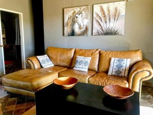  Vacation Hub International | Mela Luxury Game Lodge Lobby