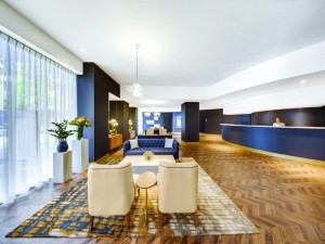  Vacation Hub International | Vibe Hotel Sydney Lobby