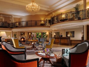  Vacation Hub International | Hotel Woodstock Ennis Lobby