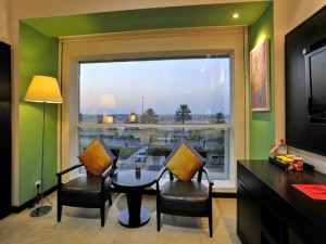  Vacation Hub International | Hues Boutique Hotel Lobby