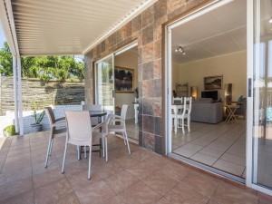  Vacation Hub International | Olivers Bed and Breakfast Lobby