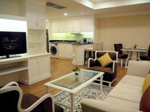  Vacation Hub International | Kingston Suites Bangkok Lobby