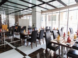  Vacation Hub International | Pearl Executive Hotel Apartments Lobby