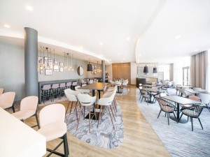  Vacation Hub International | Hampton By Hilton Blackpool Lobby
