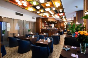  Vacation Hub International | Hotel Mec Lobby