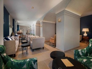  Vacation Hub International | Riva Marina Hvar Hotel Lobby