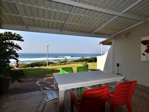  Vacation Hub International | Umhlanga Accommodation- 1 Bronze Bay Lobby
