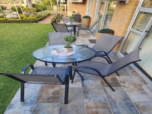  Vacation Hub International | Villa Rose Cottages Lobby
