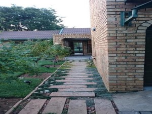  Vacation Hub International | Windmill Guest House Bloemfontein Lobby