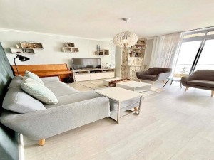 Vacation Hub International | 706 Portico Lobby