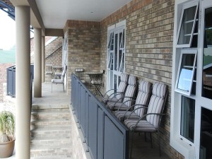  Vacation Hub International | Mount Lodge Humewood Lobby