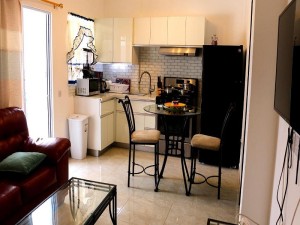  Vacation Hub International | Blue Star Apartments & Hotel Lobby