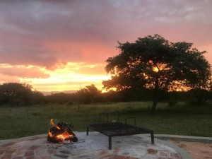  Vacation Hub International | Sunset Lodge & Safaris Lobby