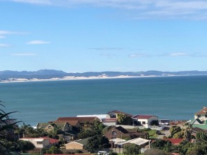  Vacation Hub International | Ocean View Guest House Lobby