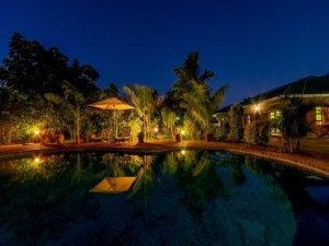  Vacation Hub International | Dzimbahwe Guest Lodge Lobby