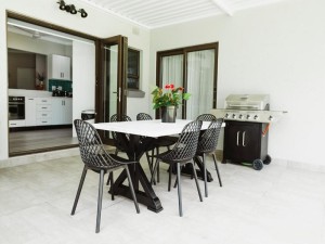  Vacation Hub International | 5 at Snapper Lobby