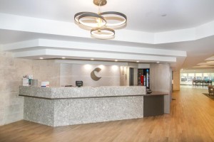  Vacation Hub International | Comfort Inn & Suites Downtown Brickell-Port of Miami Lobby