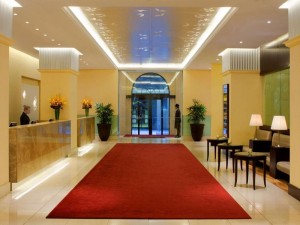  Vacation Hub International | Radisson Blu Plaza Hotel Sydney Lobby