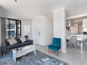  Vacation Hub International | The Cosmo Luxury Suites by Totalstay Lobby