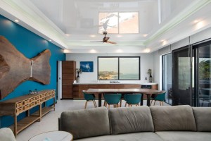  Vacation Hub International | Flamenco Accommodation Lobby