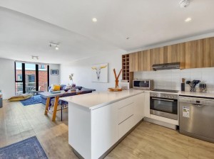  Vacation Hub International | Chic, Easy De Waterkant with mountain views! No power outag Lobby