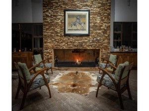  Vacation Hub International | Sandune Game Lodge Lobby